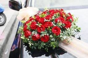 bouquet of small red roses