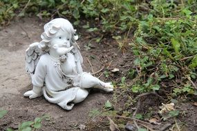 seating angel decoration guardian garden white statue