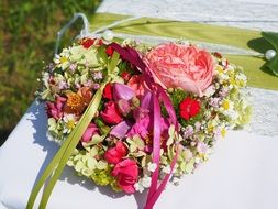 heart shaped wedding bouquet