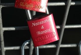 lock with name Natascha and karald abus 72/60