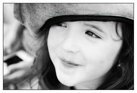 Black and white portrait of the smiling girl