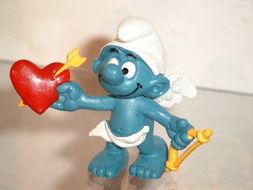 photo of the smurf statuette