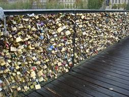 locks castle bridge