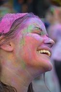 holi celebration funny girl