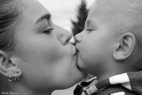 family kiss
