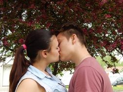 teen kiss