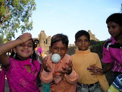 india children play