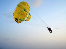 parachute as an extreme hobby