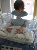 baby incubator hospital