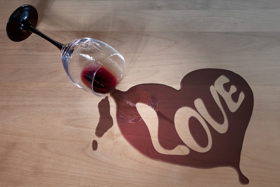 wine glass and text love drawing
