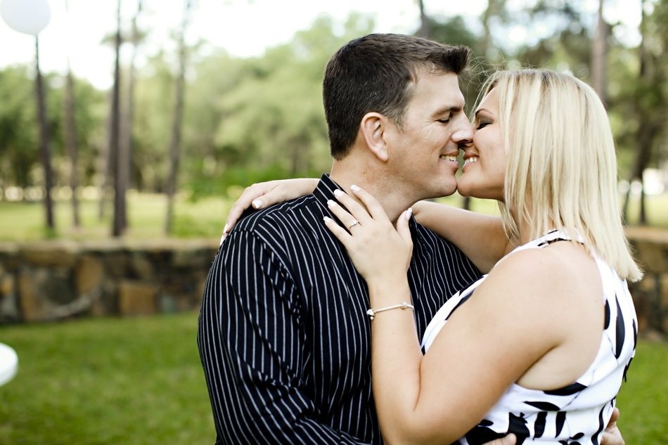 engagement celebration by kiss