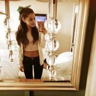 Ariana Grande Thigh Gap Tumblr
