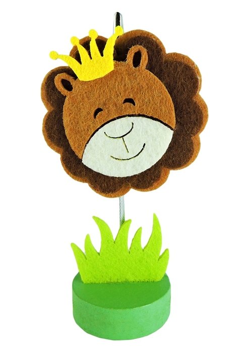 bear king green grass drawing