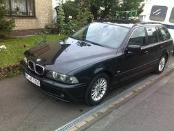 BMW E39 car
