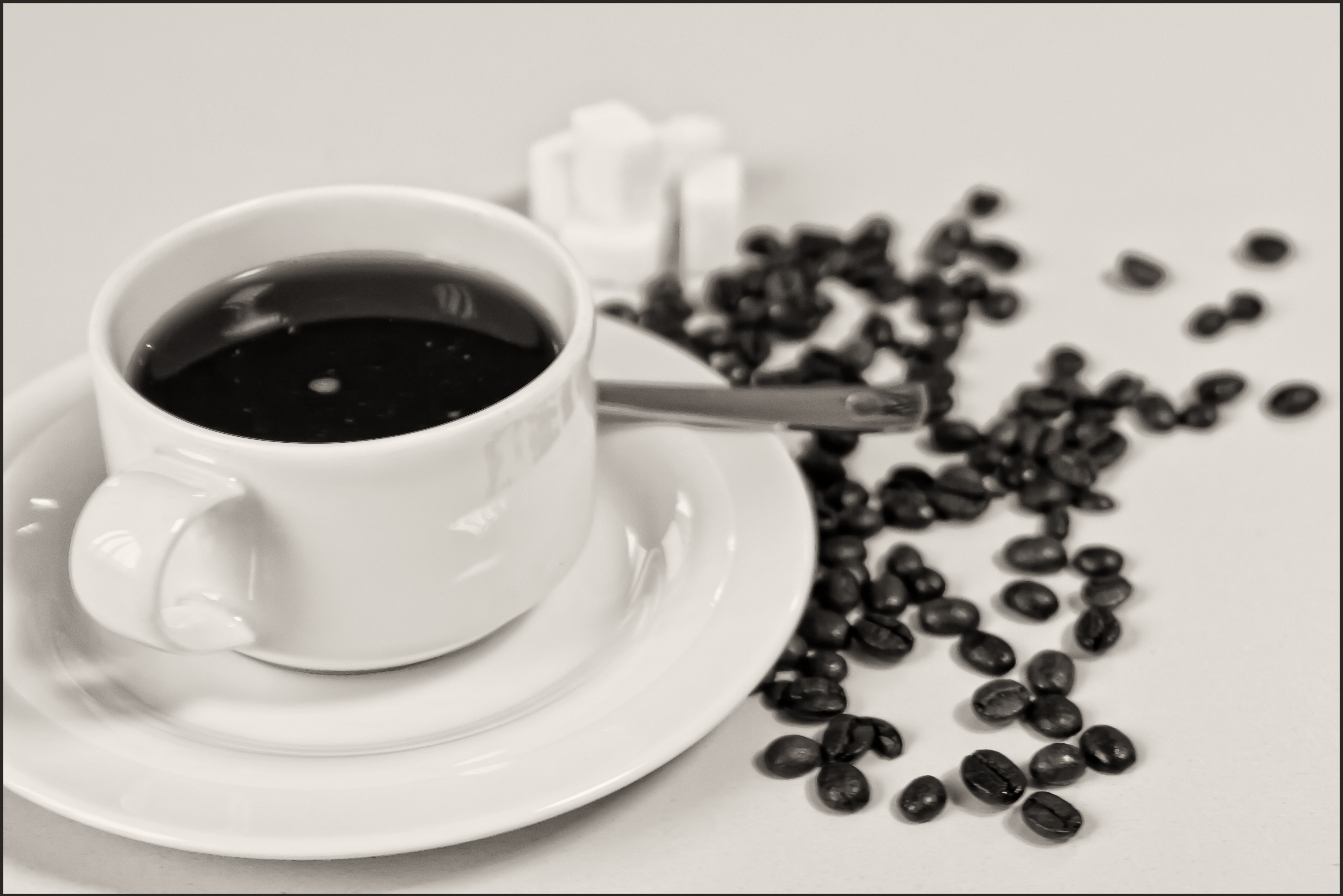 Черный кофе фото в чашке