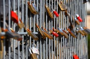 love locks on memory