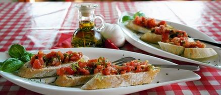 bruschetta bread on the plate