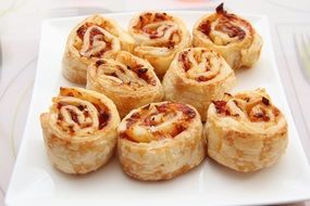 food , roll, baked
