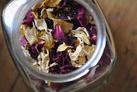 dried edible flowers