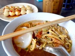 noodle meat ball