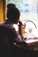 woman eating breakfast