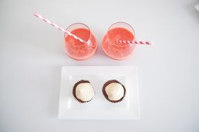 cupcakes and smoothies