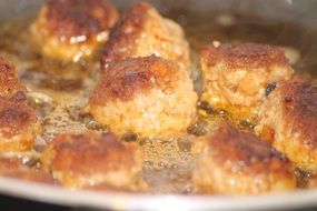 Fried Delicious meatballs