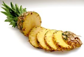 sliced ripe pineapple