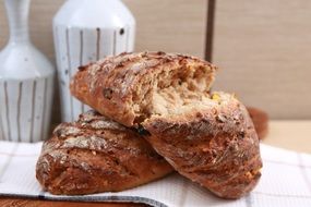 bread with seeds and nuts