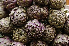 healthy artichokes