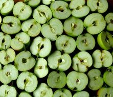 cut green apples in half