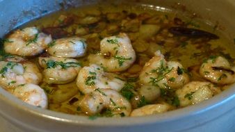 shrimp soup in pan