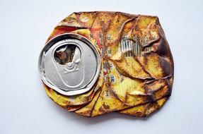 softdrink can