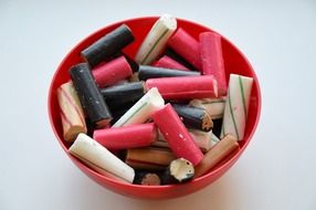 cinnamon colored candy sticks