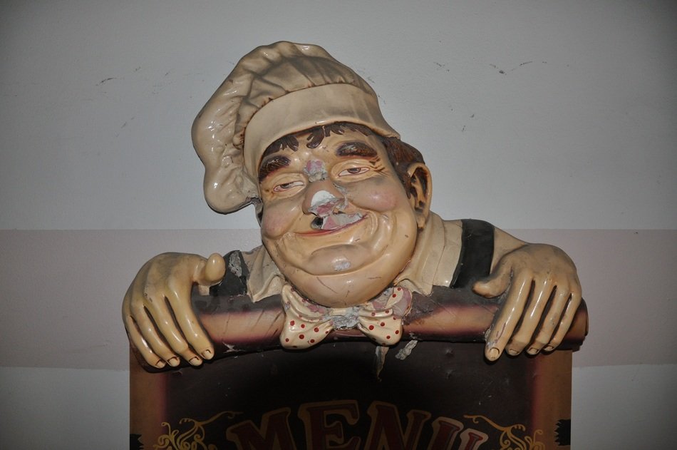 Figure of the chief