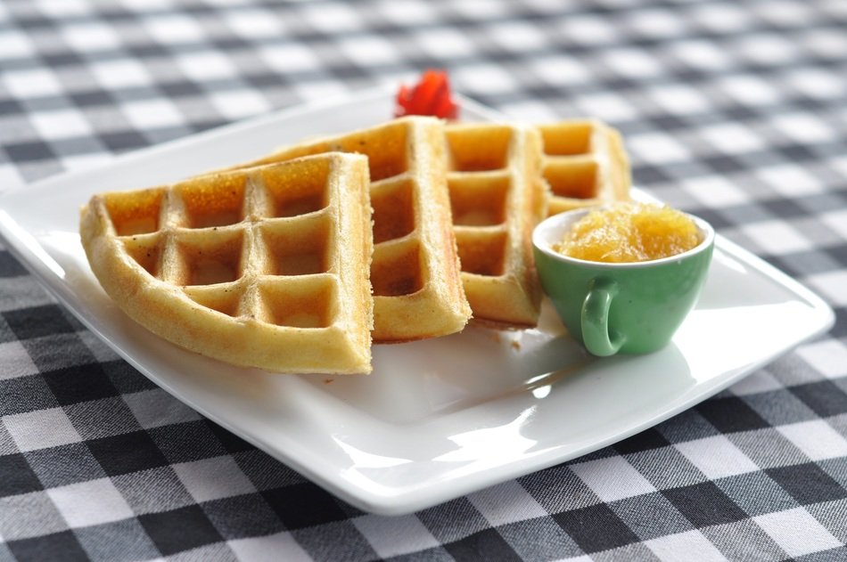 waffles with honey