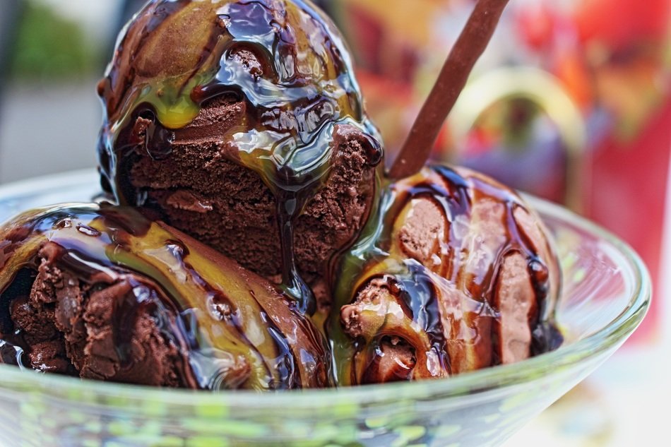 sundae dessert