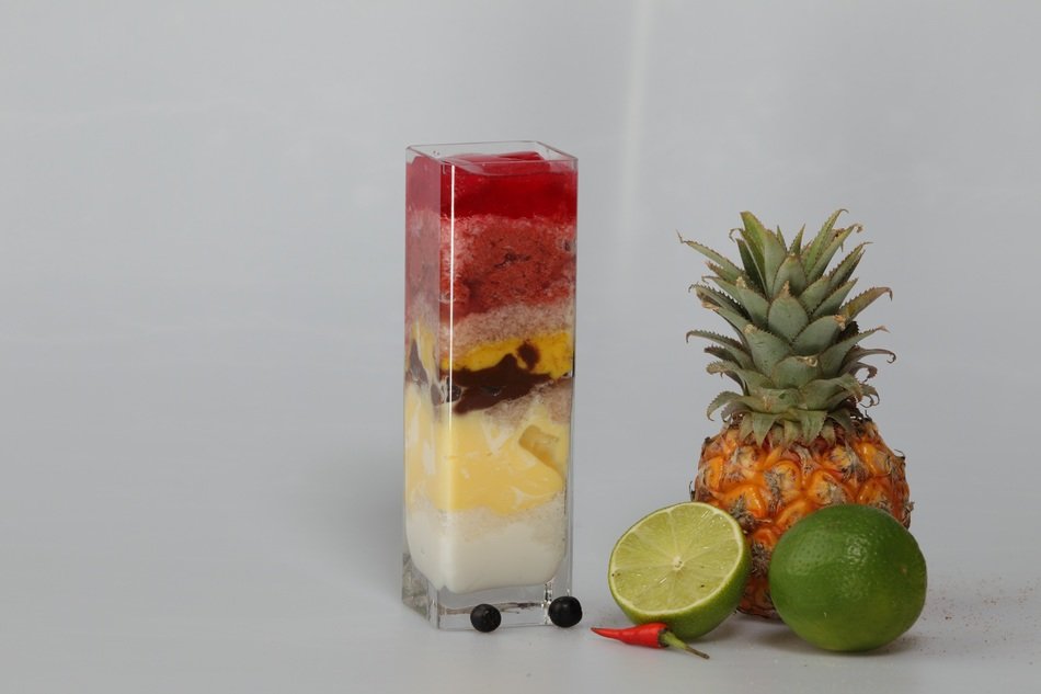 mix of fruits in the smoothie