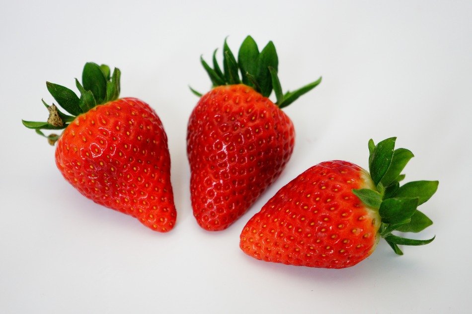 3d picture of strawberries