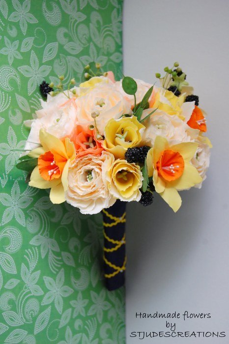 photo of the Daffodil Wedding Bouquet