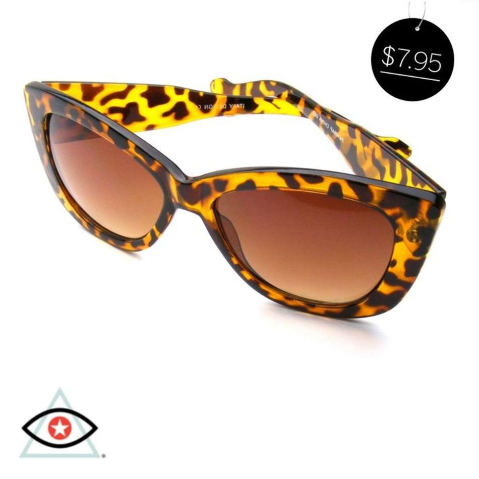 Designer Womens Oversize Retro Fashion Thick Temple Cat Eye Sunglasses