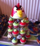 Angry Bird Cupcake Cakes