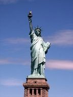 large statue of liberty in new york