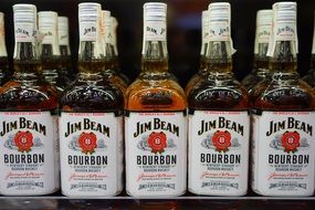 whisky jim beam in bottles