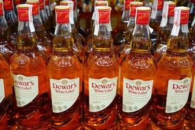 whisky dewars in bottles