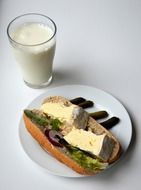 useful bread milk breakfast sandwich