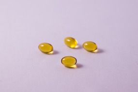 healthy omega yellow pills