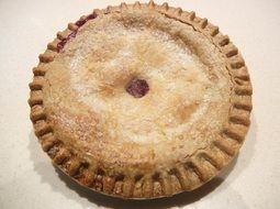 dainty cherry pie