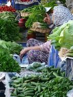 vegetable market gemuesehaendlerin