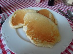 pancakes breakfast